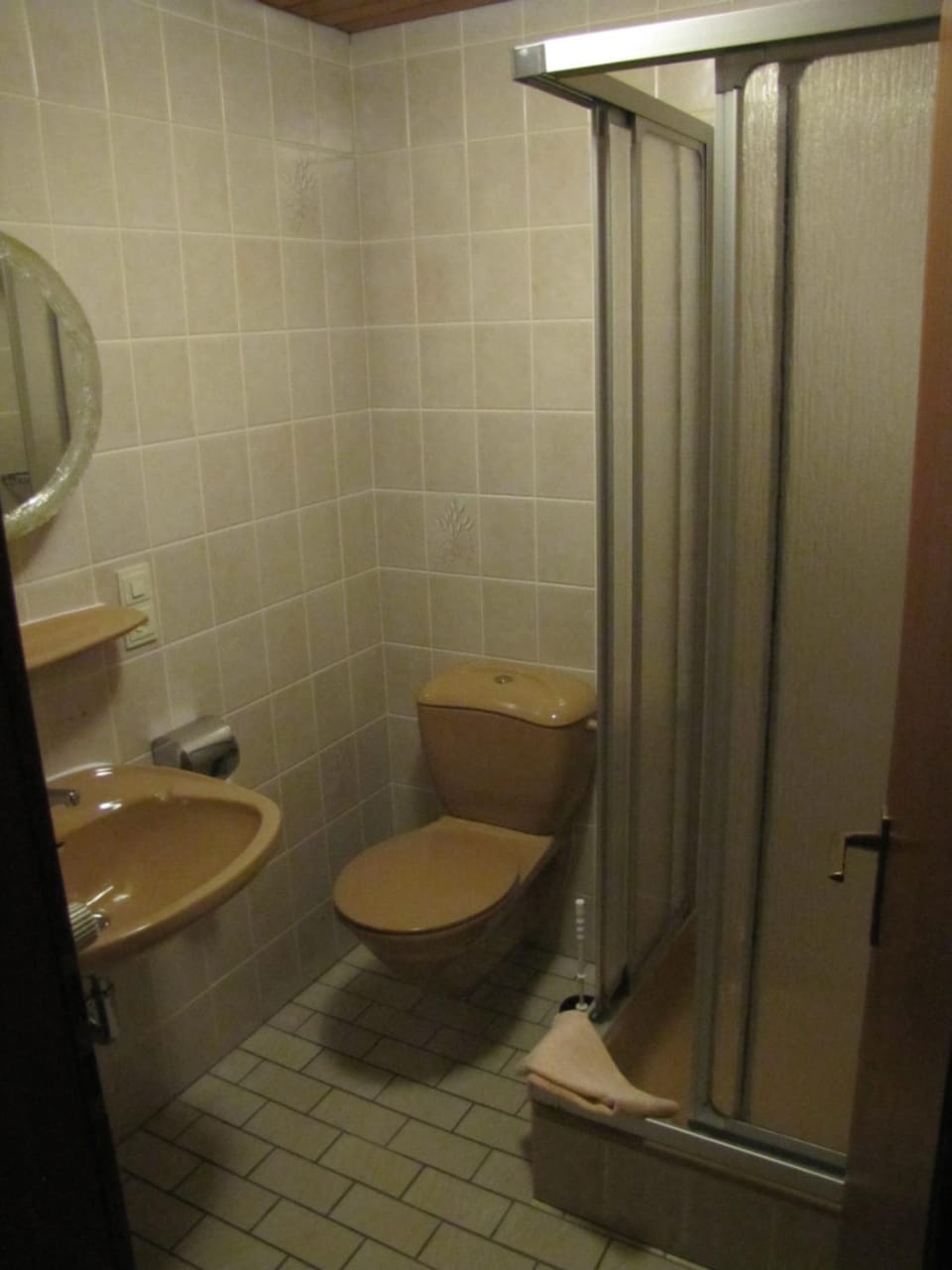 "Unter den Kastanien" Hotel in Rhineland-Palatinate