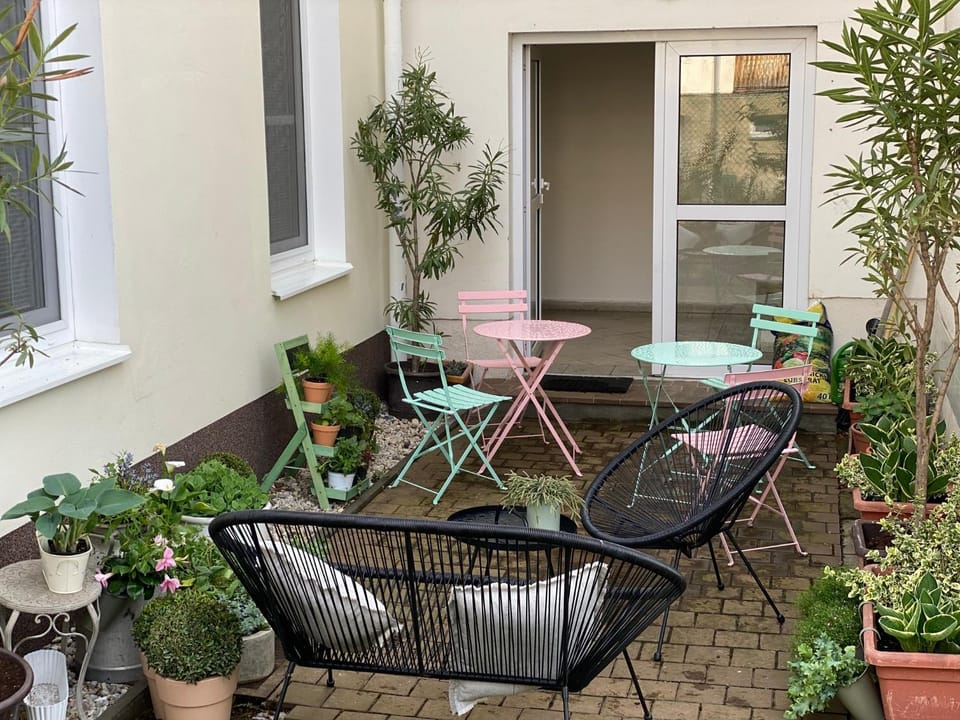 Balcony/Terrace, Balcony/Terrace