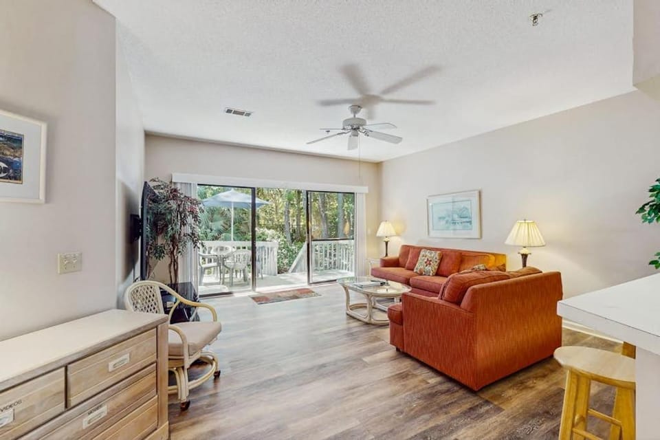 Ocean Breeze 96 House in South Forest Beach