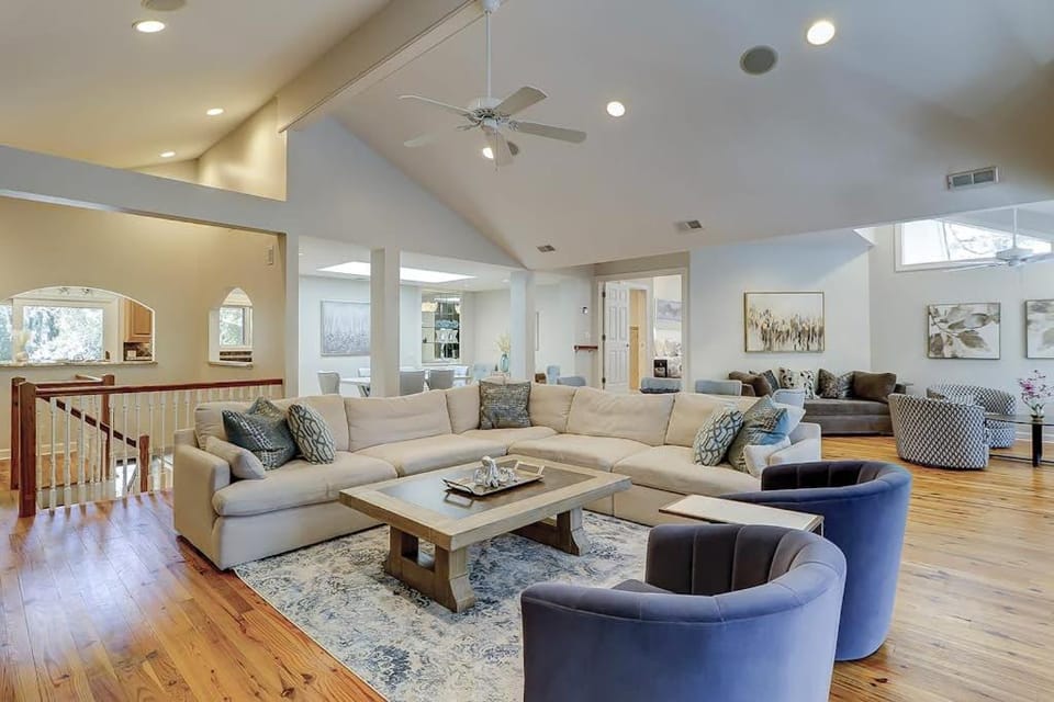 Royal Estate Plus Guest House House in Hilton Head Island