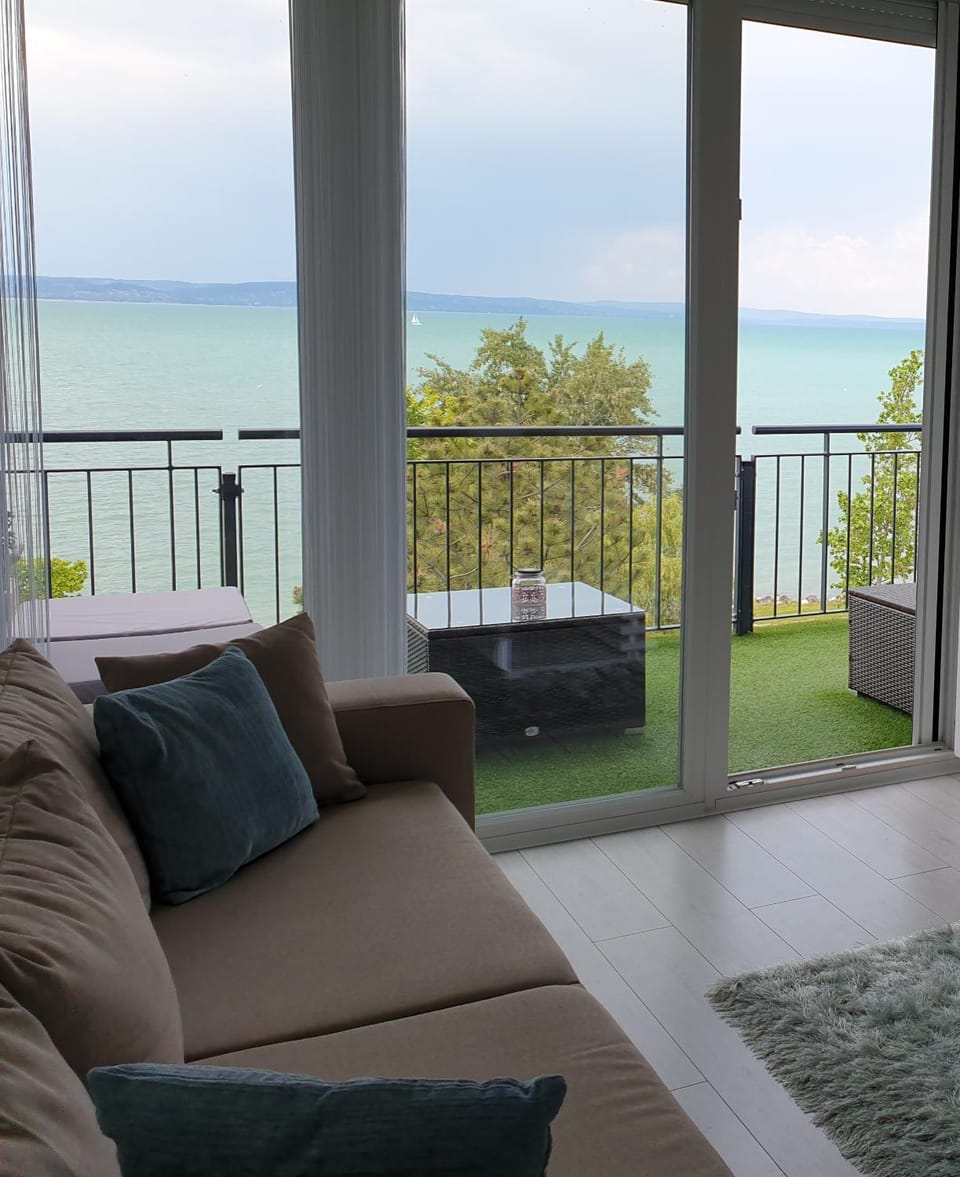 Best Panoráma Apartman Apartment in Siófok