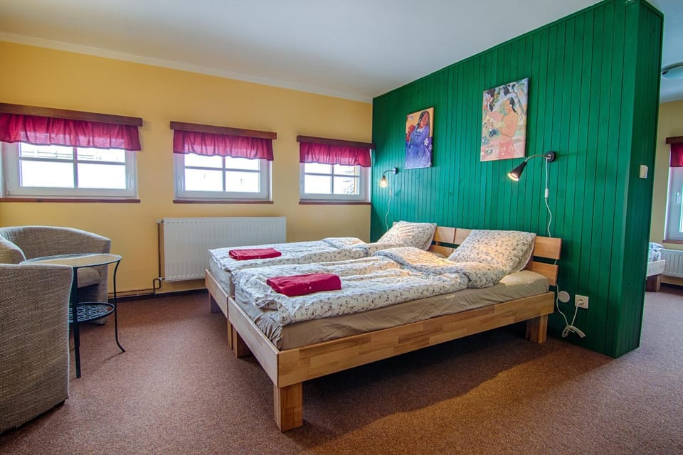 Property building, Photo of the whole room