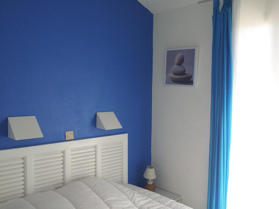 Duplex Vue sur Mer et Pieds dans l'eau Plage de Pramousquier Apartment in Rayol-Canadel-sur-Mer