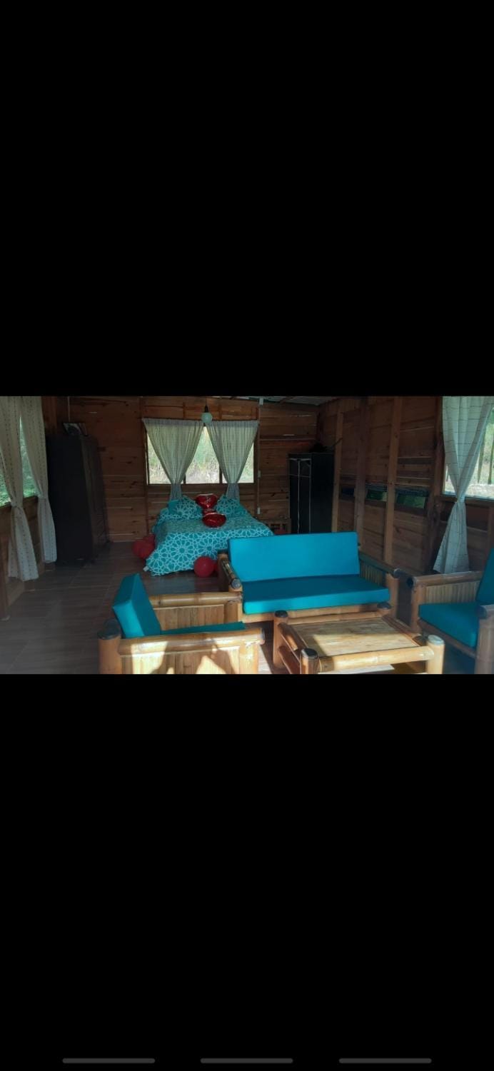 LA CASA DEL BOSQUE Via SALADITO Bed and Breakfast in Valle del Cauca