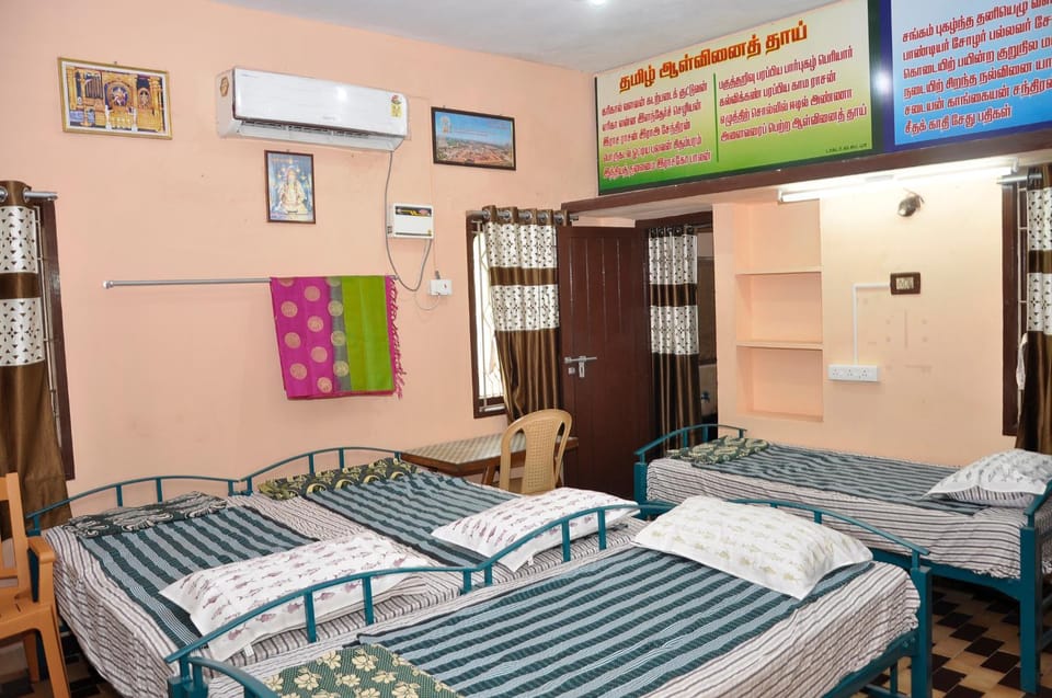 Homestay Senthil Akam Vacation rental in Tamil Nadu