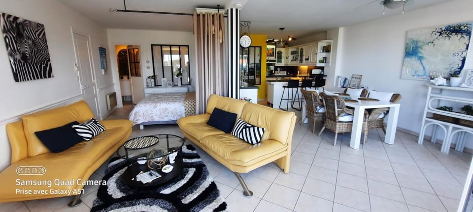 Appartement terrasse esprit loft vue sur mer Apartment in Brittany