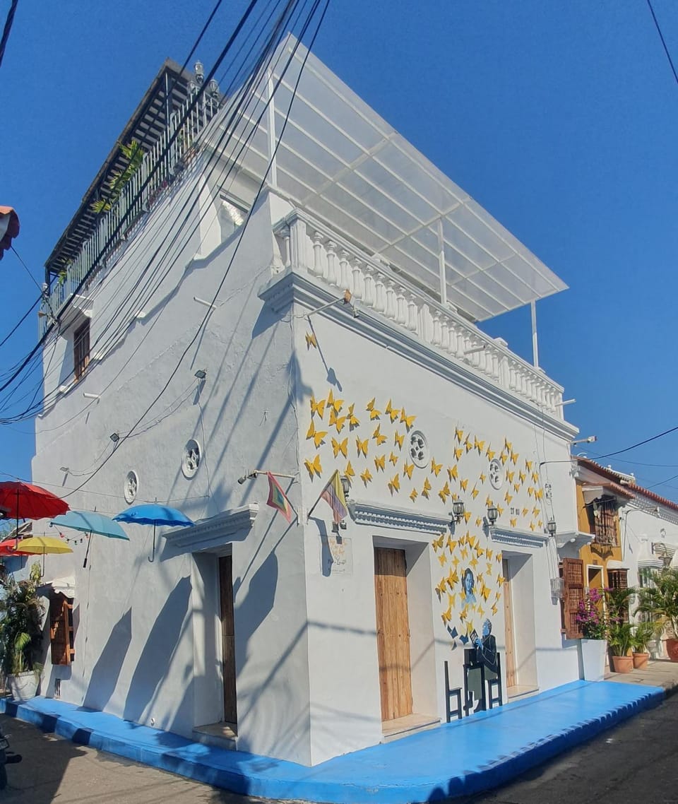Property building, Facade/entrance