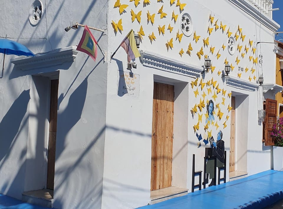 Facade/entrance