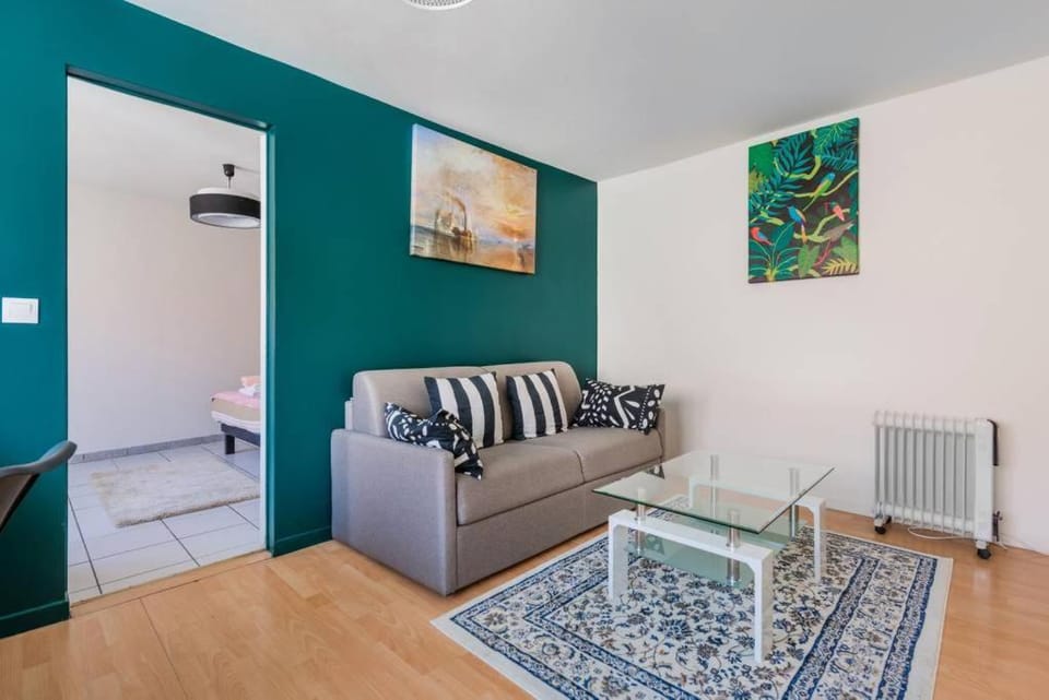 T2 avec Jacuzzi option - 5 min RER D - Proche Paris & Orly Apartment in Vitry-sur-Seine