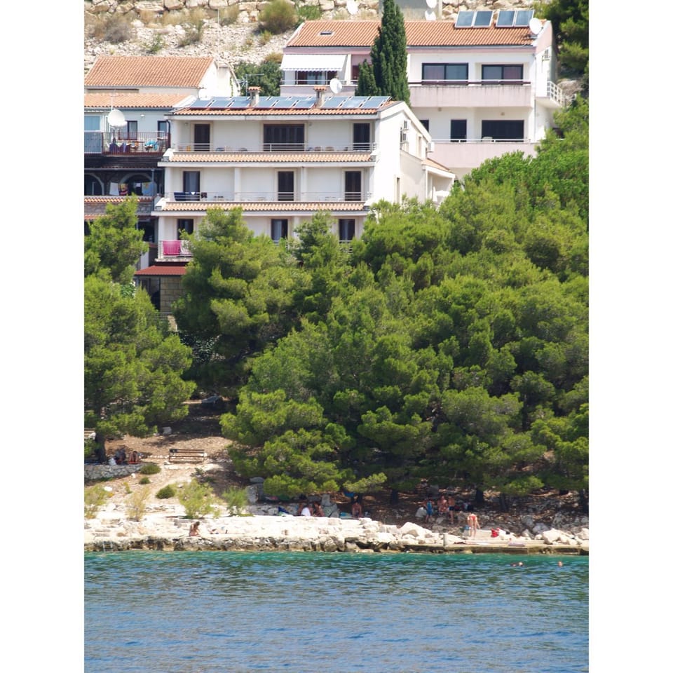 Property building, Day, Natural landscape