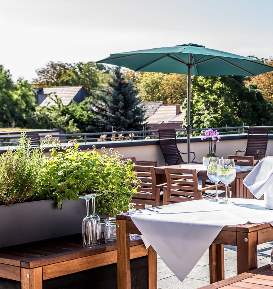 View (from property/room), View (from property/room), Balcony/Terrace, City view, City view