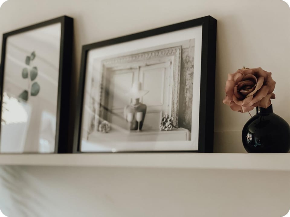 Living room, Decorative detail