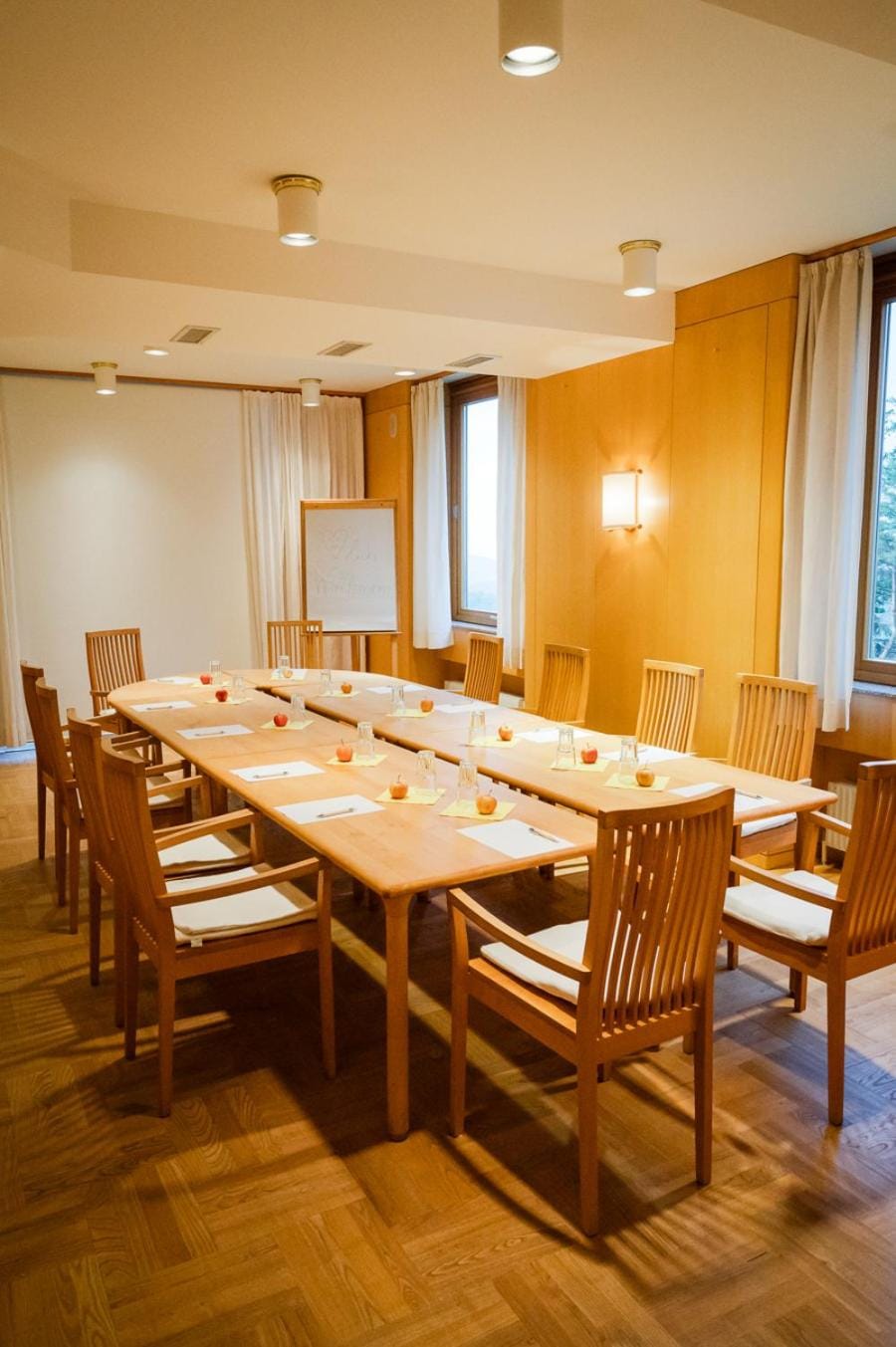 Meeting/conference room