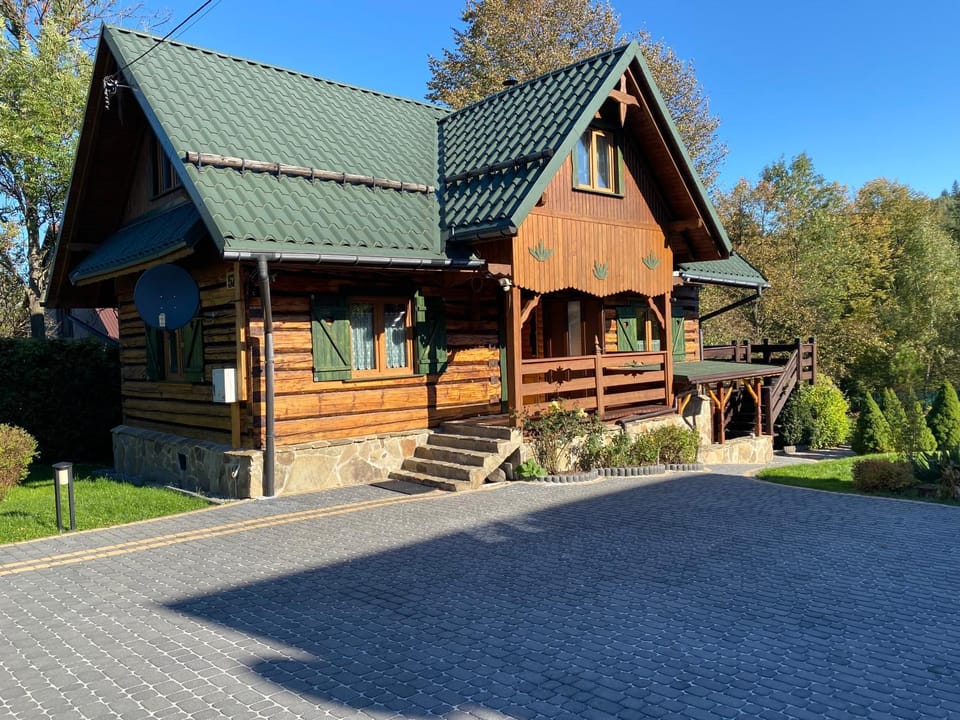 Czym Chata Bogata House in Lesser Poland Voivodeship