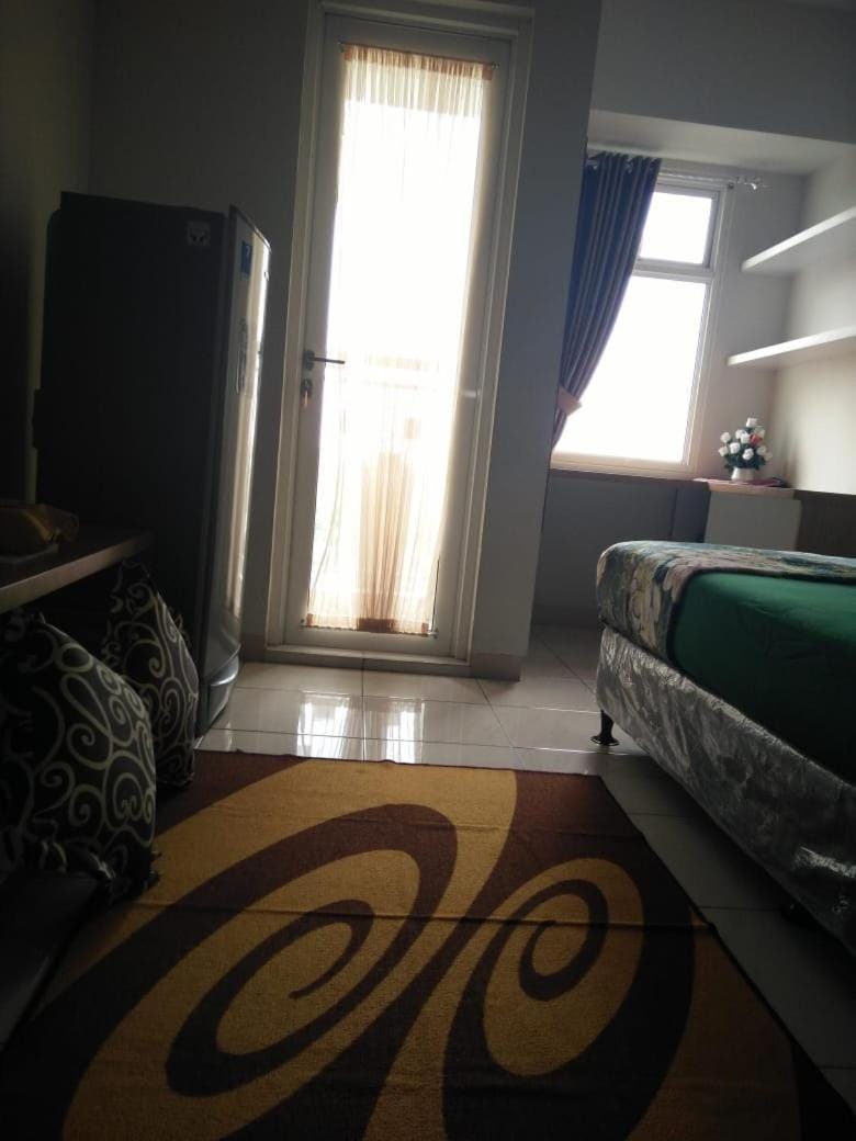 Apartemen Springlake Summarecon Bekasi-By Bu Johan Apartment in West Java