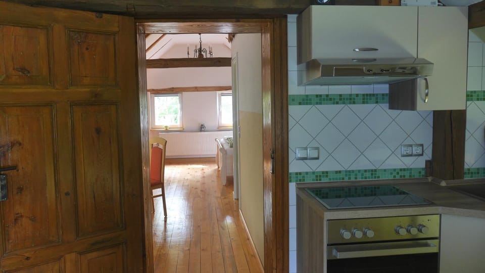 Kitchen or kitchenette, Living room, Bedroom