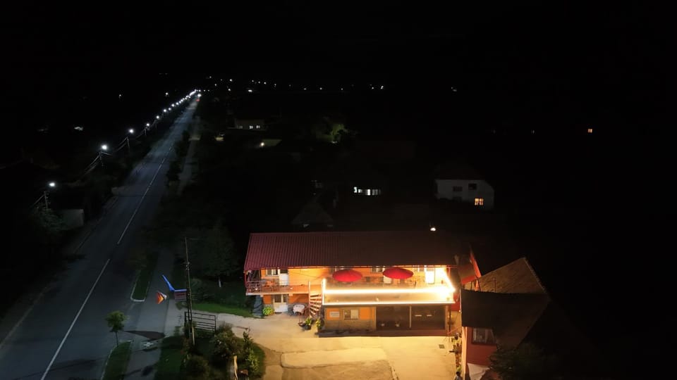 Pensiunea Ramona Bed and Breakfast in Romania
