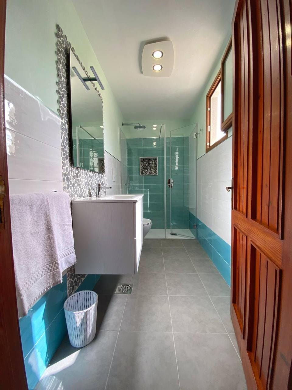Shower, Bathroom