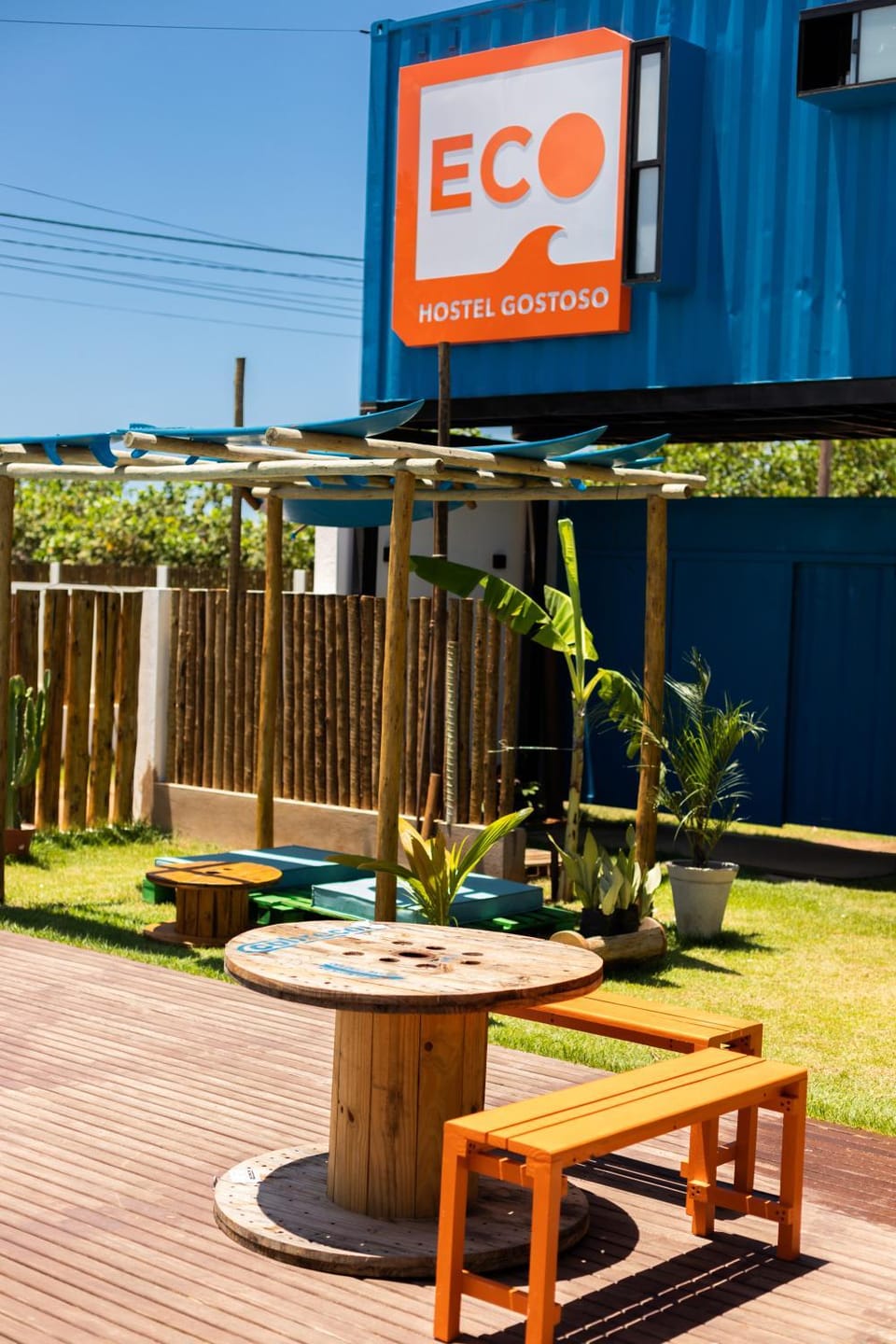 Property building, Restaurant/places to eat