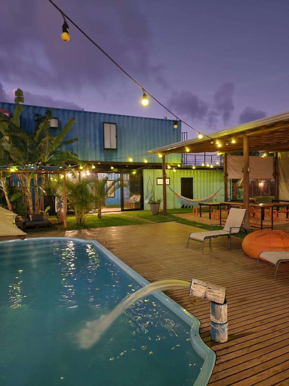 Night, Pool view
