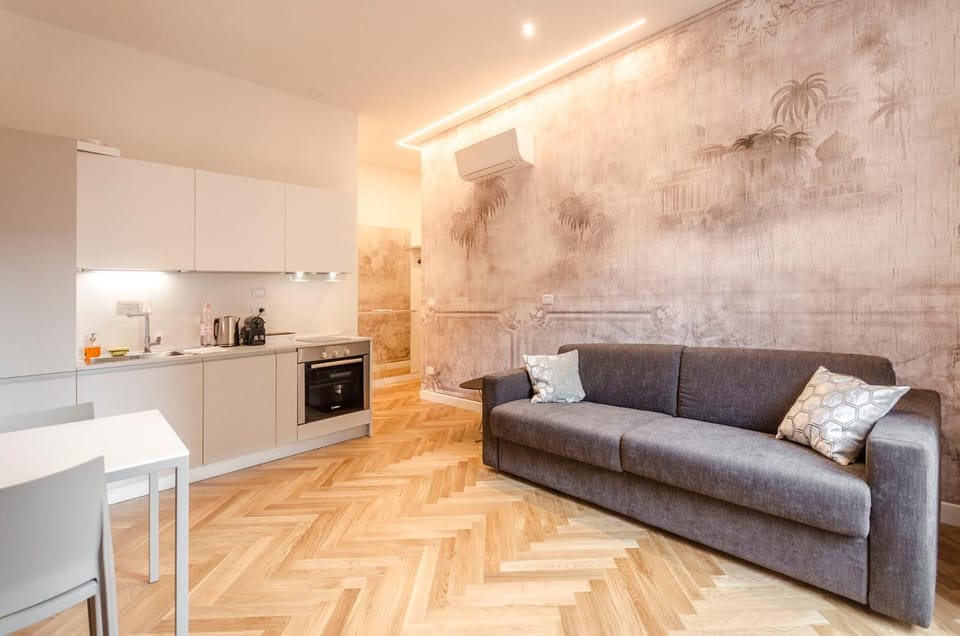 Kitchen or kitchenette, Living room, Seating area