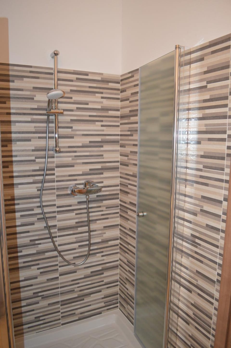 Parravicini Red Flower apartment Apartment in Province of Brescia