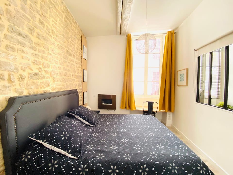 Feel@Home Nemausus « Le 4 » Apartment in Nimes