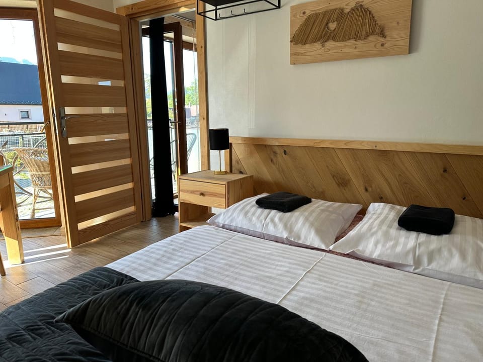 Okazja Noclegi Zakopane Pokoje z łazienkami i balkonami Vacation rental in Zakopane
