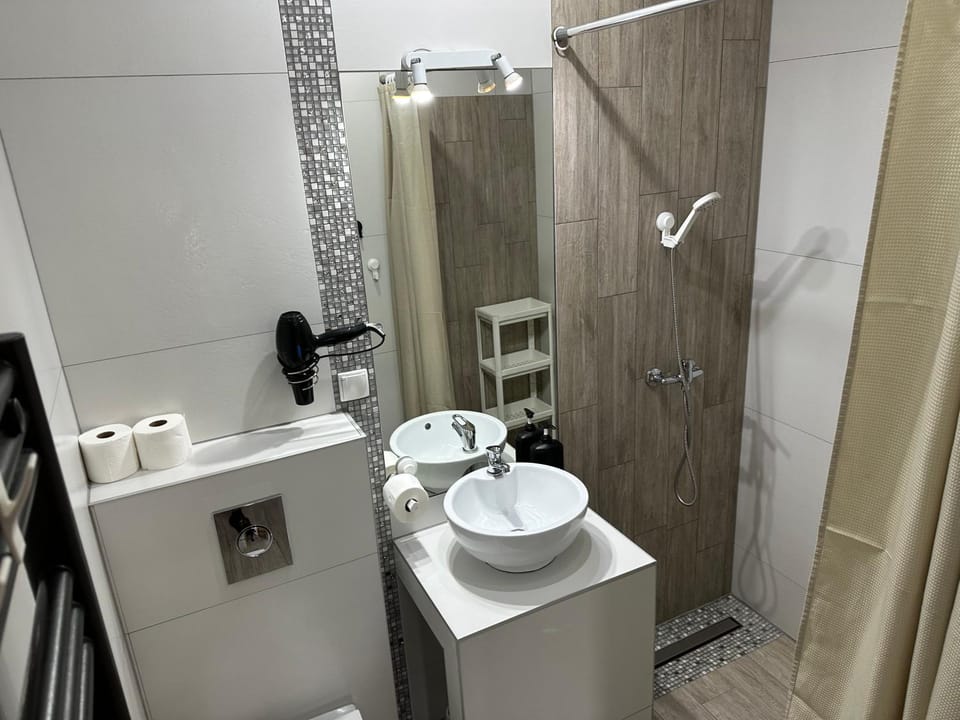 Okazja Noclegi Zakopane Pokoje z łazienkami i balkonami Vacation rental in Zakopane