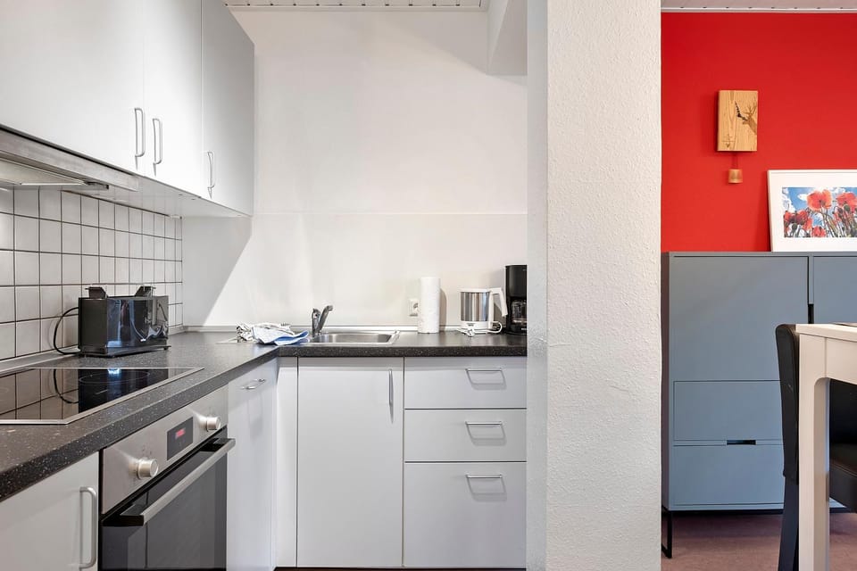 Kitchen or kitchenette, Living room