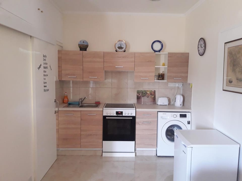 Coffee/tea facilities, Kitchen or kitchenette