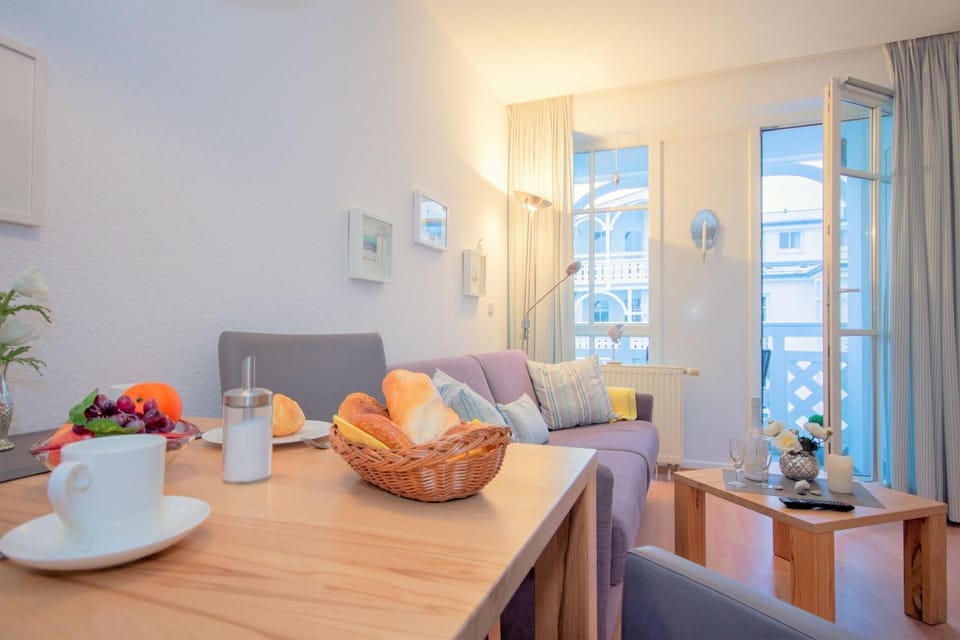 Balcony/Terrace, Living room, Seating area