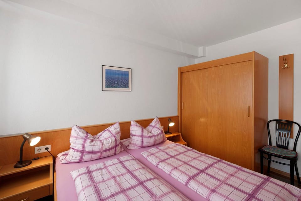 Property building, Living room, Bedroom