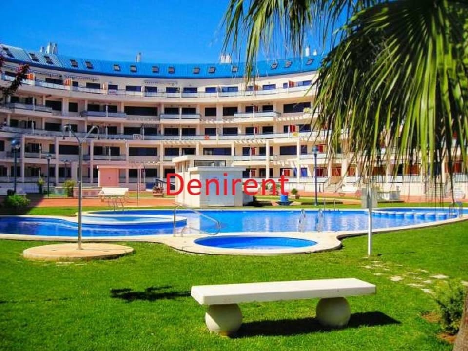 Garden, Swimming pool