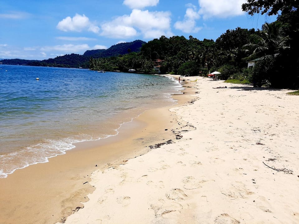CASA MARAVILHOSA à BEIRA MAR EM ANGRA DOS REIS House in Angra dos Reis