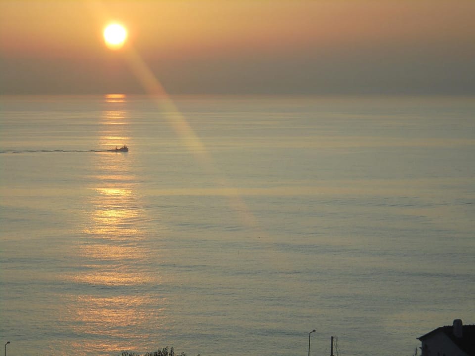Natural landscape, Fishing, View (from property/room), Beach, Hiking, Diving, Sea view, Area and facilities, Entertainment, Sunrise, Sunset