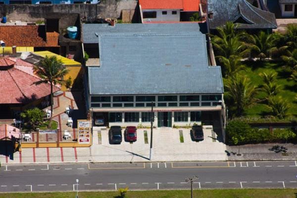 Facade/entrance, Bird's eye view