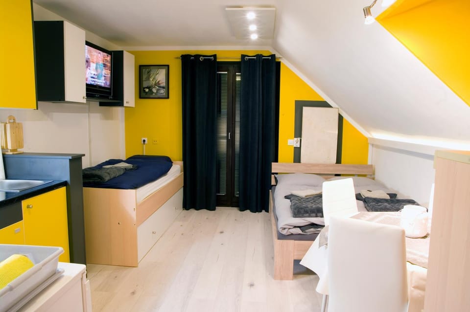 Apartma LINA, Encijan D-38 Apartment in Slovenia