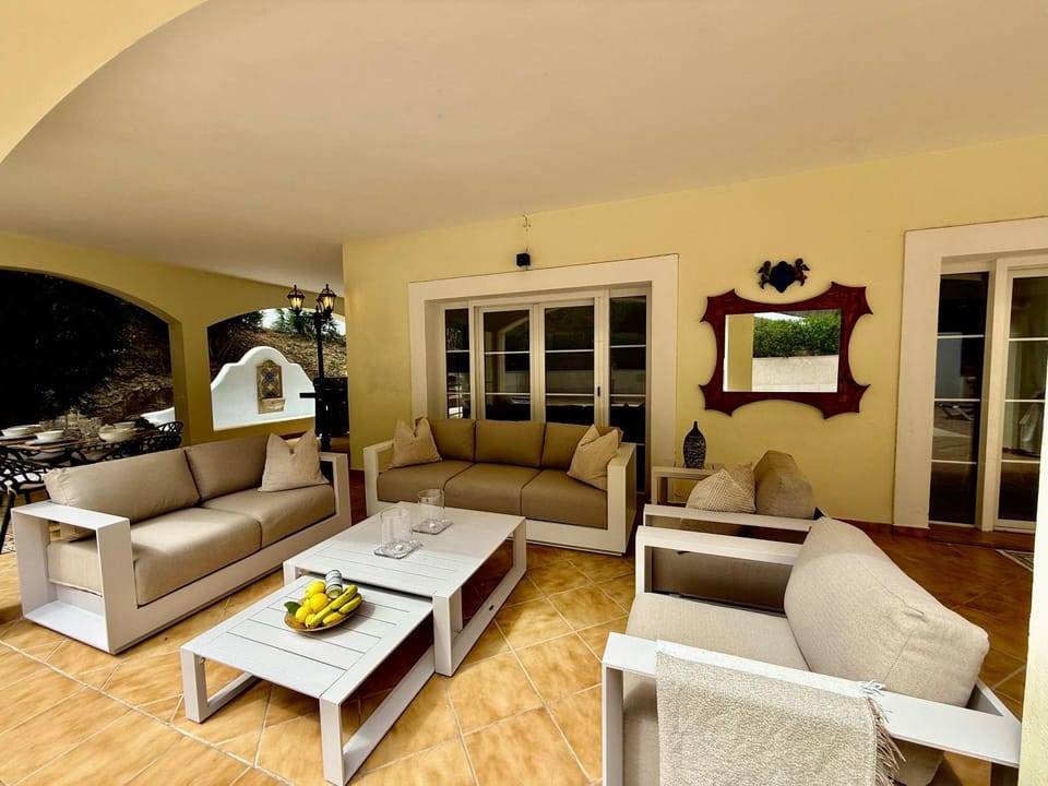 Poolvilla Patricia - Camp de Mar Villa in Serra de Tramuntana