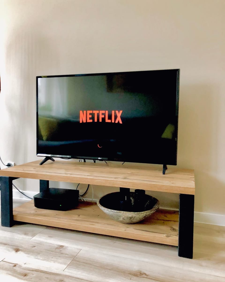 TV and multimedia, Decorative detail