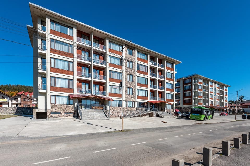 Property building, City view, Street view, Location, Parking