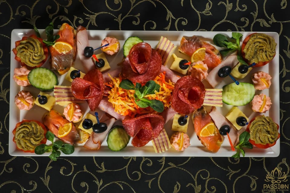 Food and drinks, Food