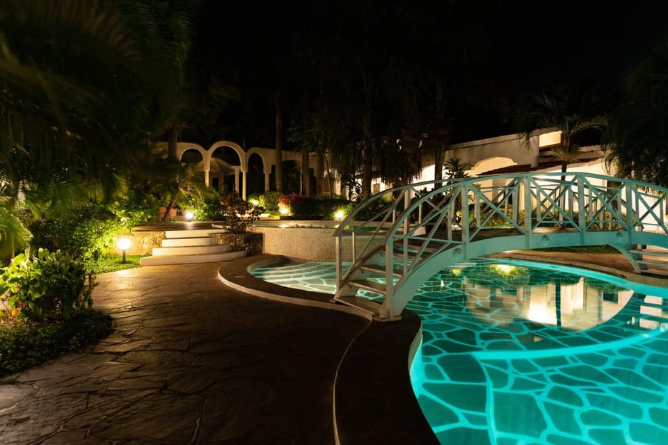 Patio, Restaurant/places to eat