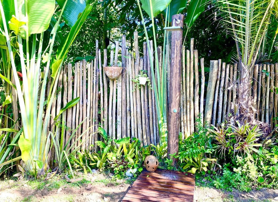 Casa Bromélia Red Itacaré House in State of Bahia