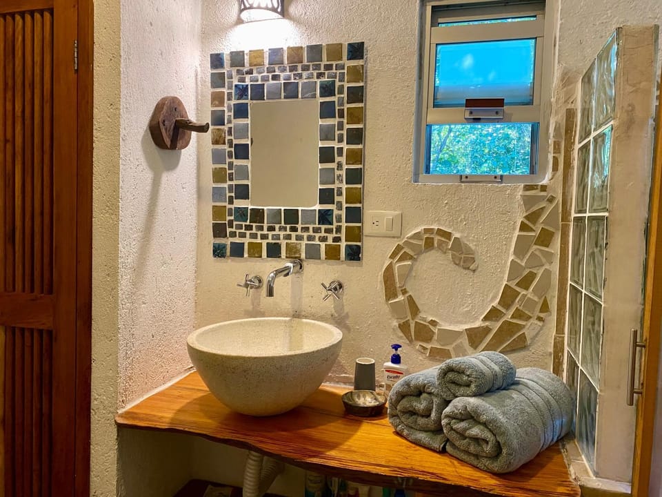 Bathroom, towels