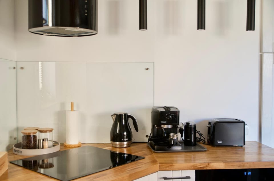 Coffee/tea facilities, Kitchen or kitchenette