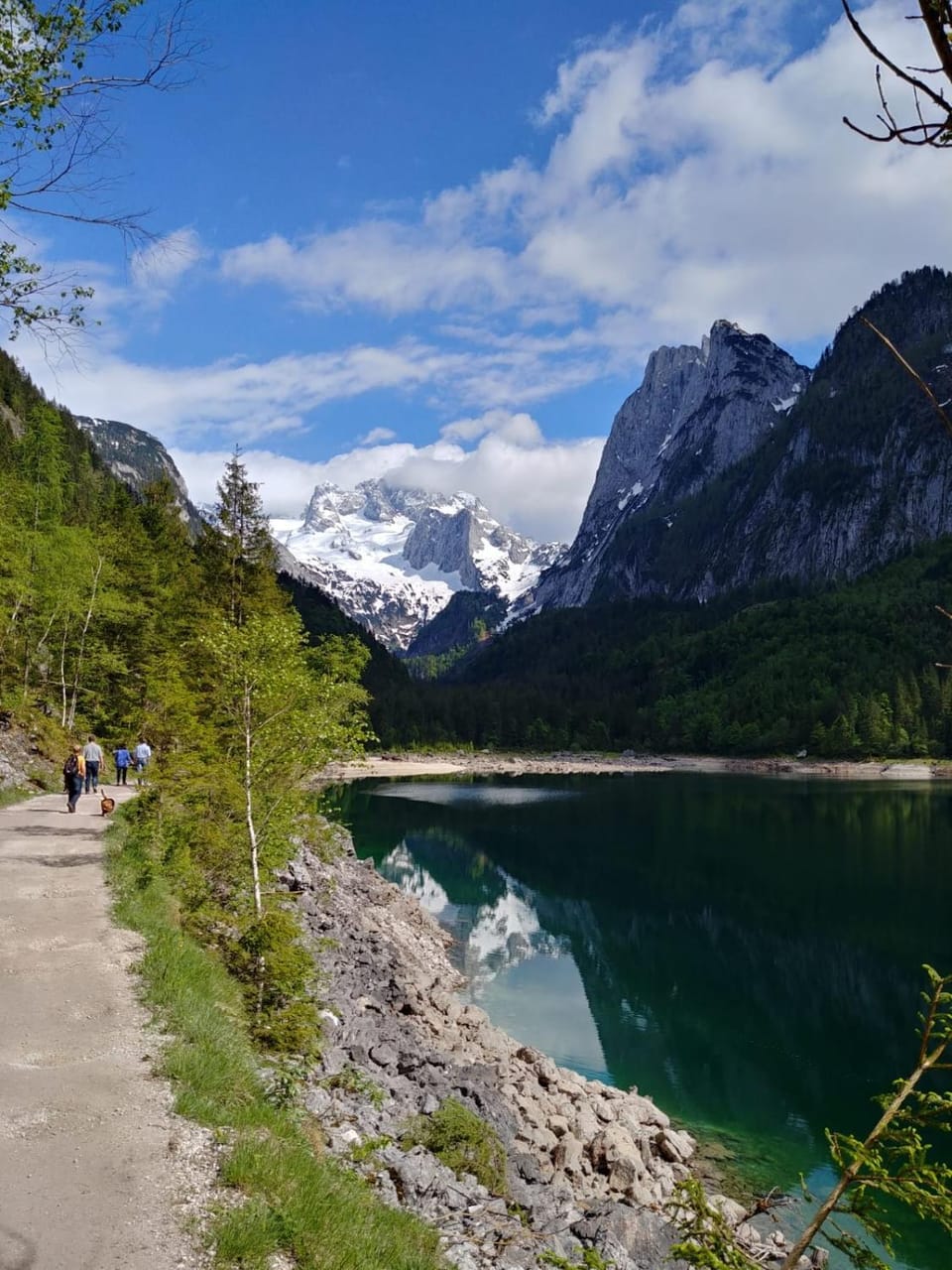 Nearby landmark, Natural landscape, Hiking, Lake view, Mountain view