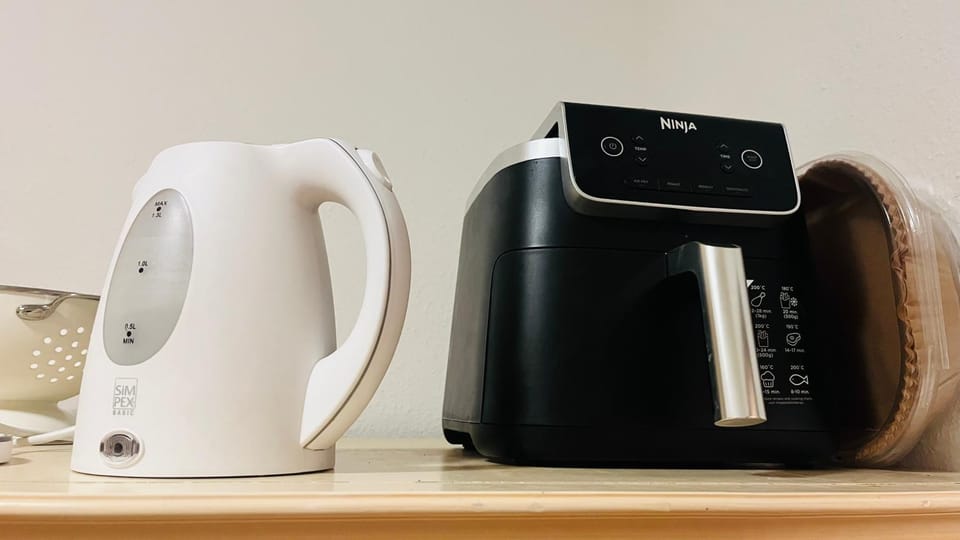 Coffee/tea facilities, Kitchen or kitchenette