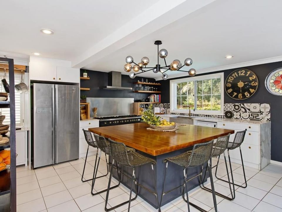 Malibu Beach House House in Lake Cathie
