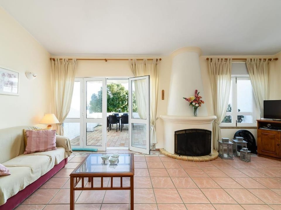 Communal lounge/ TV room, View (from property/room), Living room, Seating area